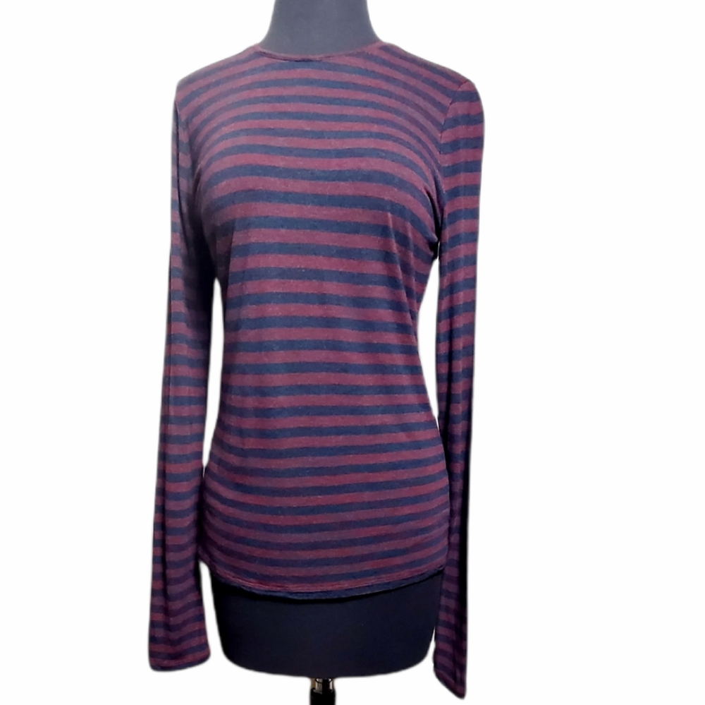 Vince blue burgundy stripe round neck long sleeve top size large